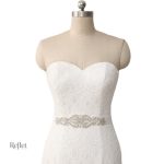 Robe de mariée élégante pour silhouettes généreuses