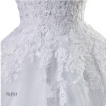 Robe de mariée princesse, détail haut dentelle