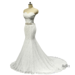 Robe nuptiale ivoire avec volants et jupe ample
