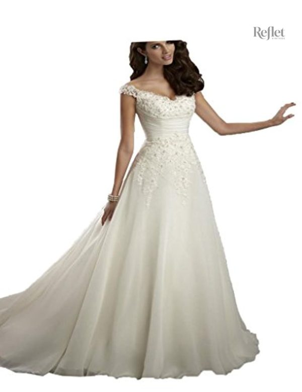 Robe satinée au style princesses pour un mariage élégant