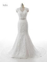 Robe de mariage élégante avec jupe ample