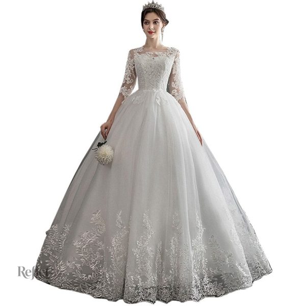 robe-de-mariee-taille-princesse-1 Robe de mariée princesse élégante avec jupe volumineuse