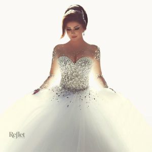 Robe de mariée princesse élégante et raffinée