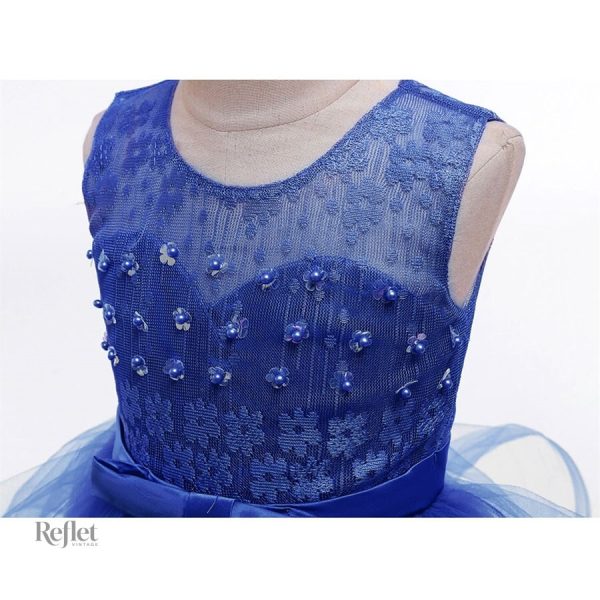 Robe pour enfant à porter pendant les fêtes de fin d'année