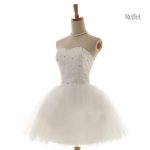 Robe courte pour un look royal, parfaite pour les occasions spéciales