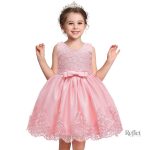 Robe de fille pour un look de conte de fées