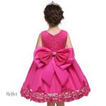 Robe de princesse pour bébé avec embellissements