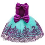 Robe de fête rétro pour les tout-petits