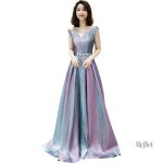 Robe princesses femme avec coupe fluide et confortable