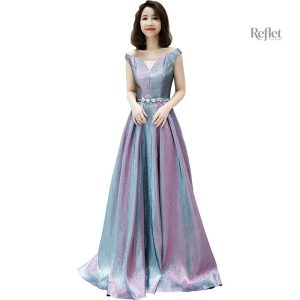 Vêtement féminin style princesse, esthétique raffinée