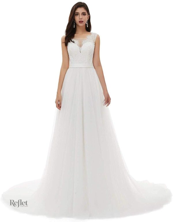 Robe de mariée style princesse avec détails raffinés
