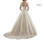 Robe nuptiale avec corsage en satin et volants