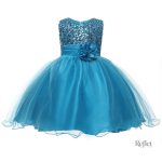 Robe princesse à manches courtes pour les journées d'été