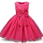 Robe rouge élégante pour enfants