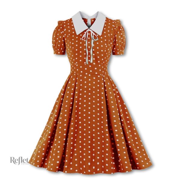 Élégante robe année 40 au design simple