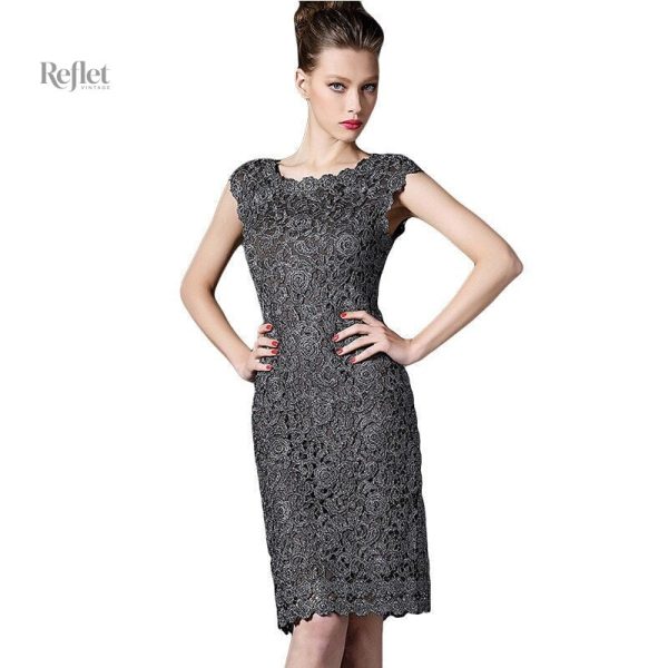 Robe rétro en dentelle années 30 pour un look classique