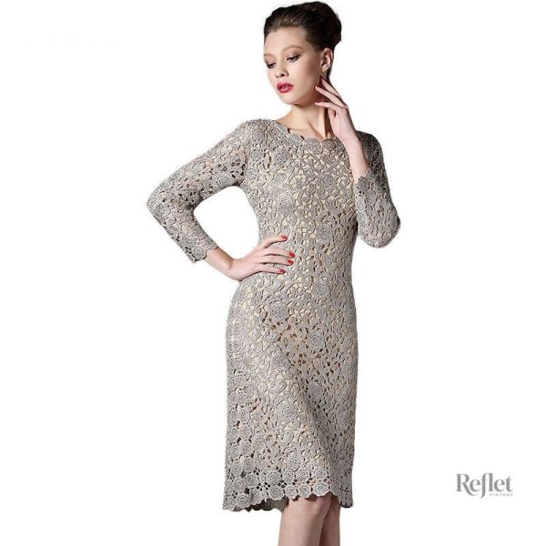 Robe vintage années 30 en tissu dentelé léger