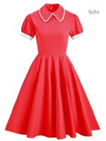 Vêtement tendance années 70, silhouette évasée