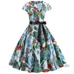 Robe à fleurs élégante style années 50