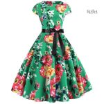 Robe chic années 50, motif floral