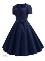 Robe classique années 60, silhouette flatteuse et féminine