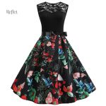 Look élégant avec robe évasée annéee 80