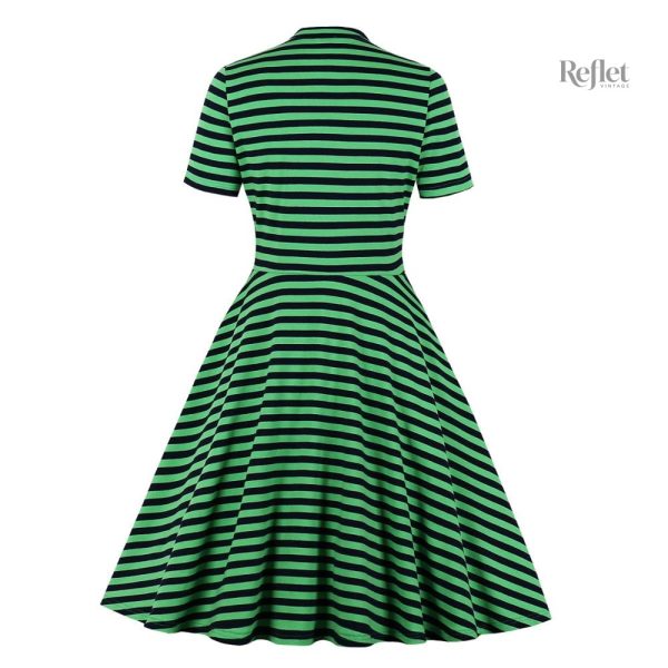 Robe femme années 40 avec coupe classique et motifs