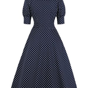 Robe vintage années 40 avec un design classique et raffiné