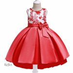 Robe à manches pour fille d'honneur
