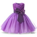 Robe enfant avec jupe évasée