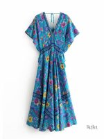 Robe à manches longues, motif floral années 70