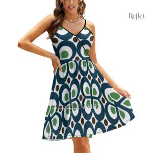 Robe Année 70 chic en couleur vibrante