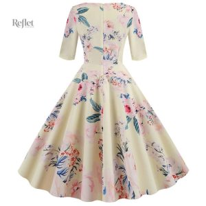 Robe maxi à motifs floraux inspirée des années 70