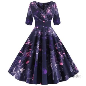Robe année 70 avec des couleurs vives et motifs uniques