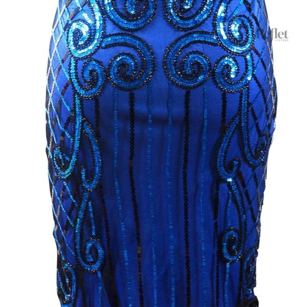Robe rétro à taille basse pour un look glamour