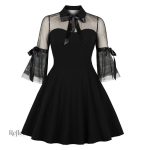 Robe noire classique avec silhouette des années 30