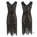 Robe noire à la mode des années 30