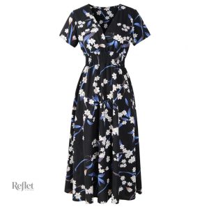 Robe noire chic, années 40, mode intemporelle