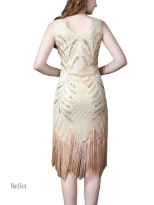 Robe 1920 plissée, design rétro, parfaite pour les soirées chic