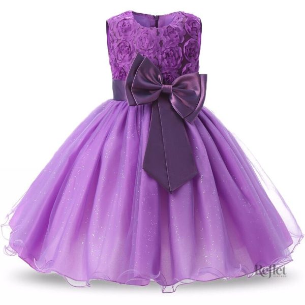 Robe fille avec jupe brillante