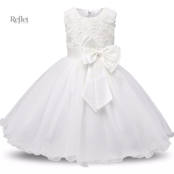 Robe fille classique avec manches