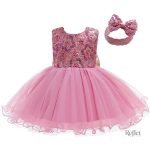 Robe rétro douce et raffinée pour une princesse de 6 mois