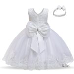 Robe 9 mois pour bébé en style vintage