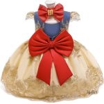 Robe bébé fille avec design nostalgique