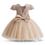 Robe princesse enfant, design rétro