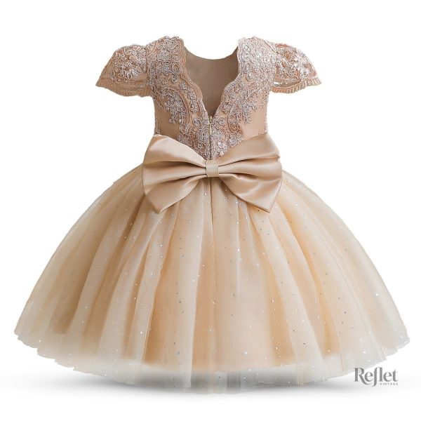 Robe princesse enfant, design rétro