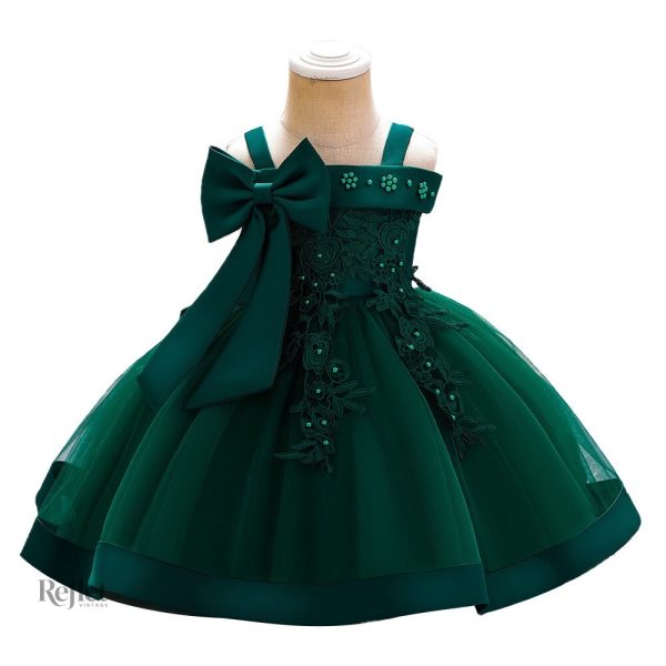 Robe princesse à manches courtes et détails délicats