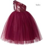 Robe charmante blanche pour petite fille