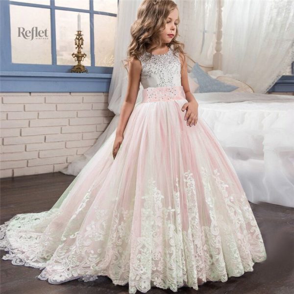 Robe de bal pour fille, look royal
