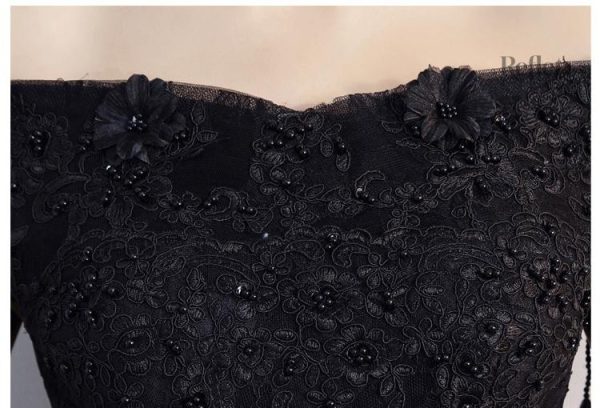 Robe élégante noire pour femme, design princesse